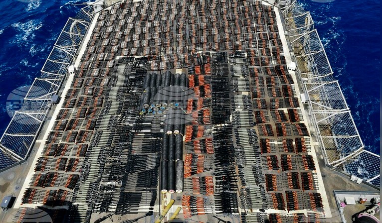 Британски боен кораб е конфискувал високотехнологични ирански ракети в Оманския залив