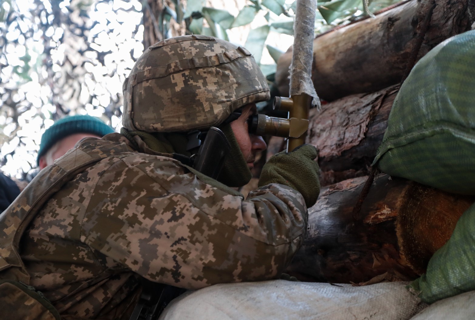 ЕС създава мисия за обучение на украински военни