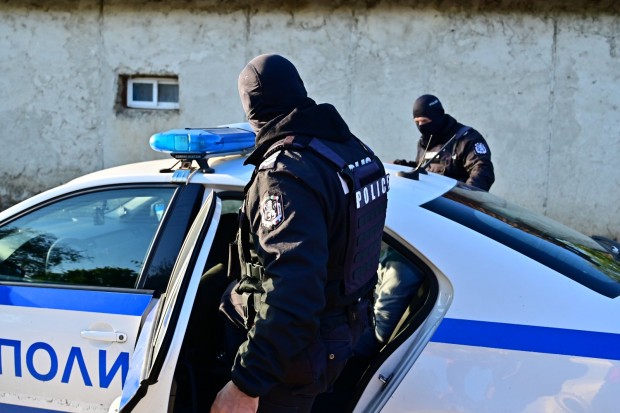 Двама пребиха до смърт мъж в Добрич