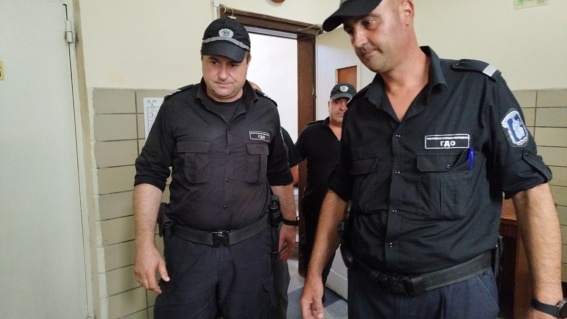 арест