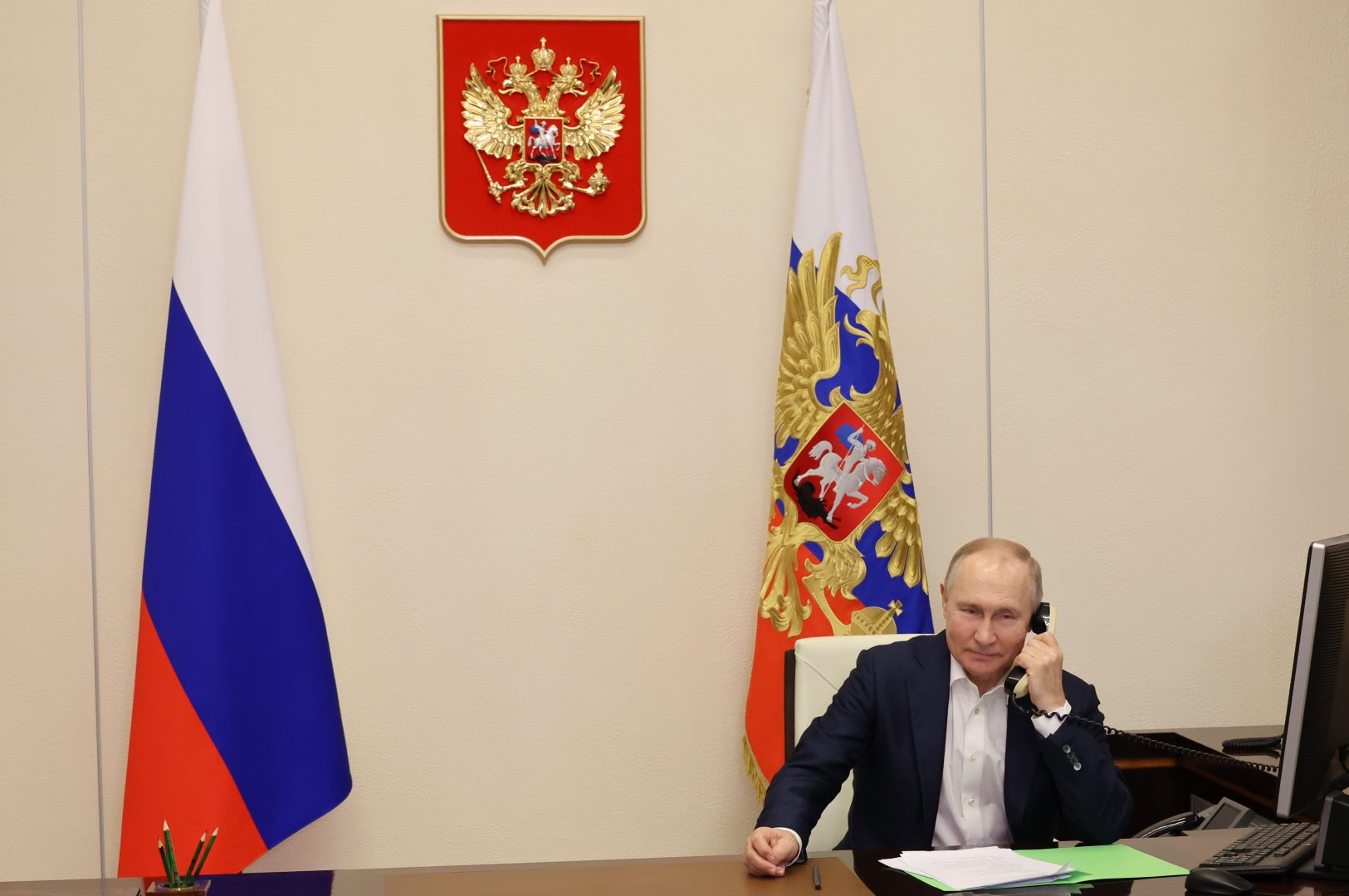 Путин
