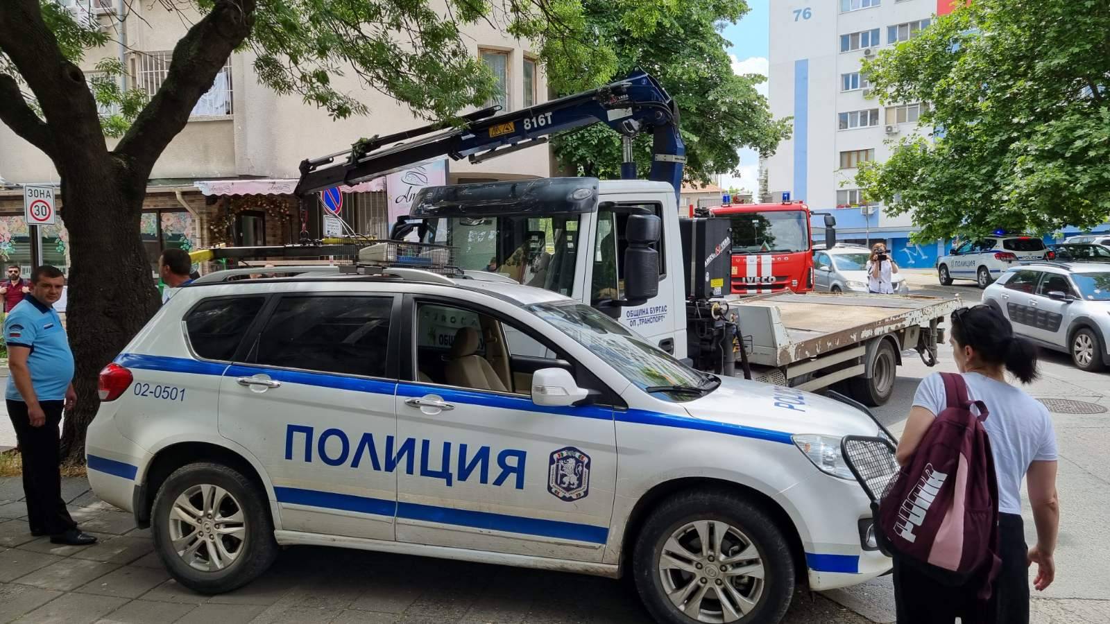 Микробус потегли сам, блъсна и уби жена в Бургас