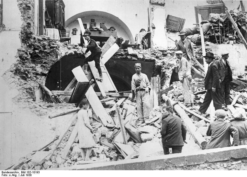 Земетресението в Ирпиния през 1930 г., което събаря дома на Леонарда Чианчули