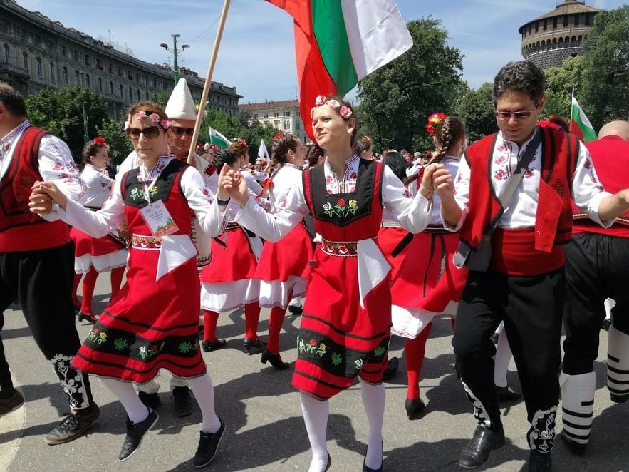 Хорото: магическата сила на „българската йога“