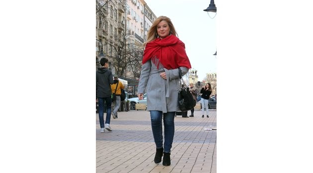 Ширин Карнобатлъ се омъжва за Сокола, докато учи в НАТФИЗ