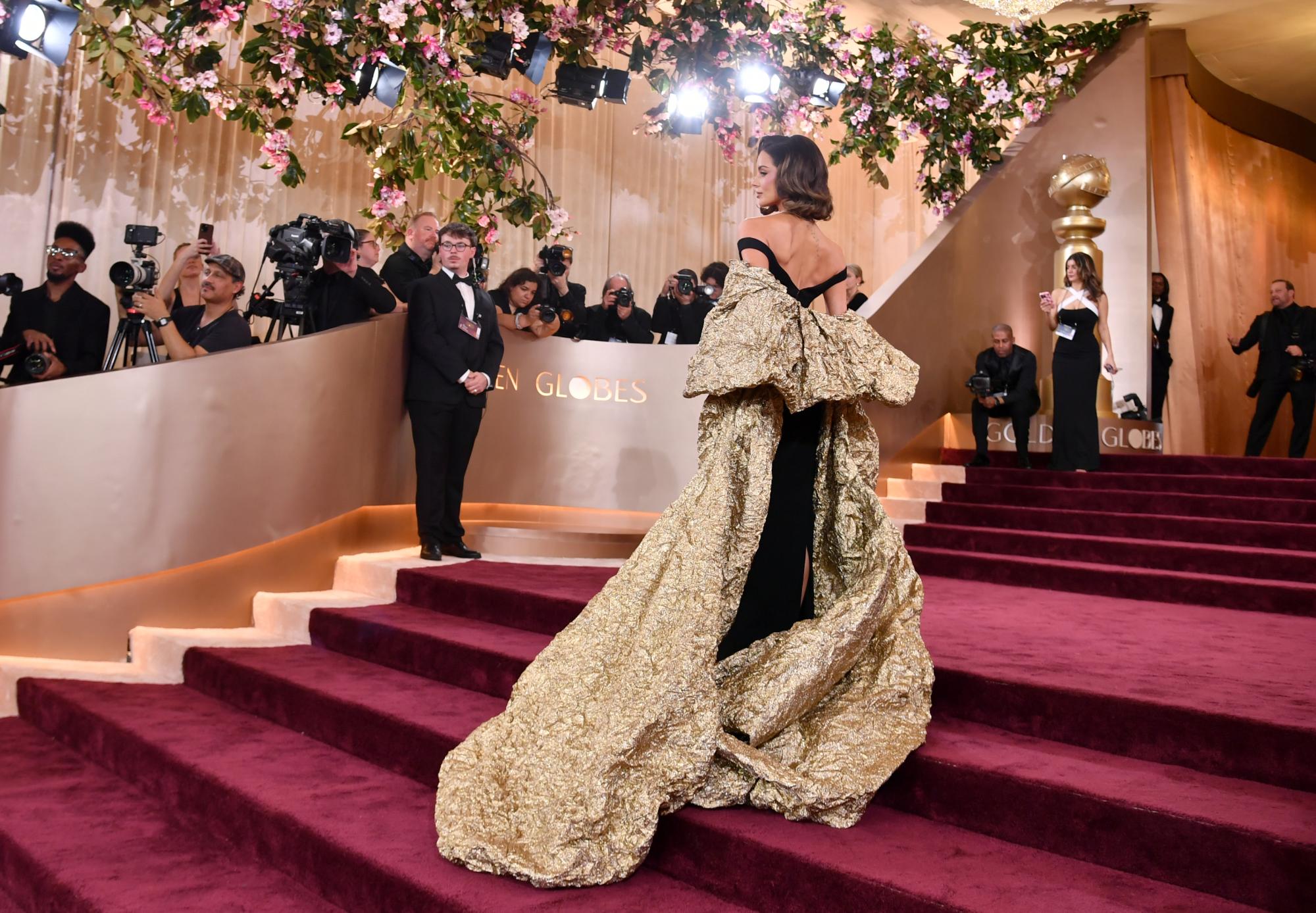 Най-бляскавите визии от наградите "Златен глобус" 2026